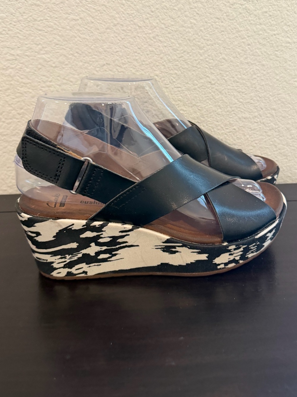 Clarks Stasha Hale Leather Cross-Strap Wedge Sandals Patterned Platform